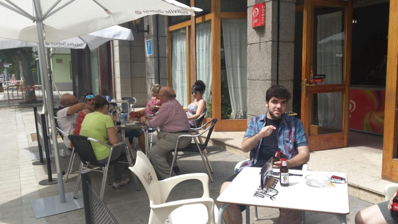 Hostal Galicia 菲格拉斯 外观 照片